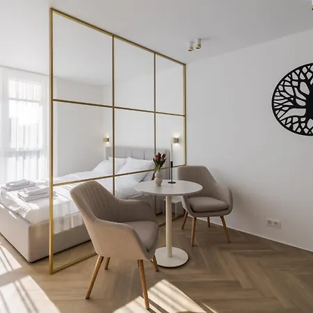 Osapart In A Complex Great Britain 4