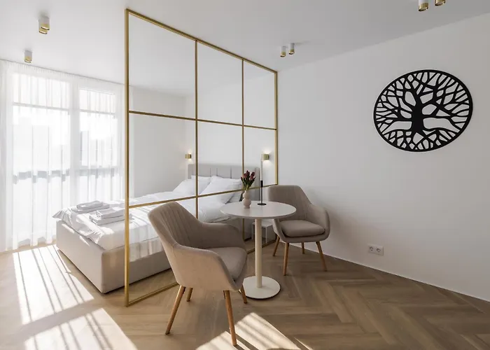 Osapart In A Complex Great Britain 4