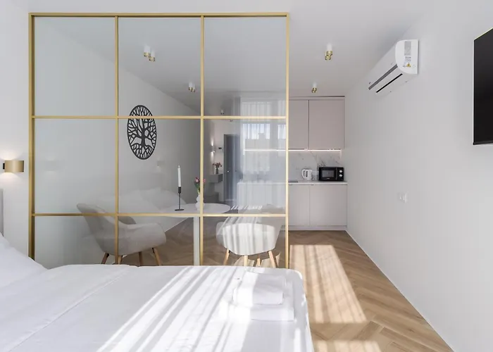 Osapart In A Complex Great Britain 4 Lviv