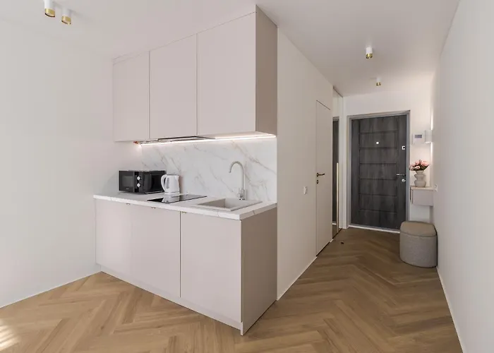 Osapart In A Complex Great Britain 4